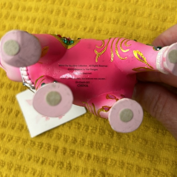 Margaret Le Van Pink Elephant. Reach High For Hope. Limited. - Picture 7 of 11